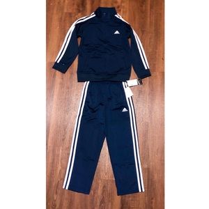 NWT Kids Adidas Set‼️🔥
